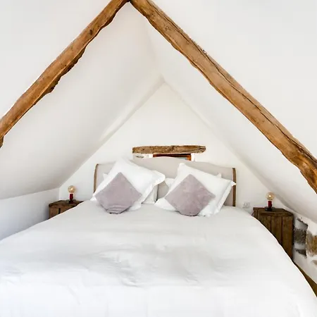Sleeps 18 With Pool Air Con And Wifi * Puylagarde