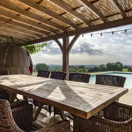 Sleeps 18 With Pool Air Con And Wifi *
